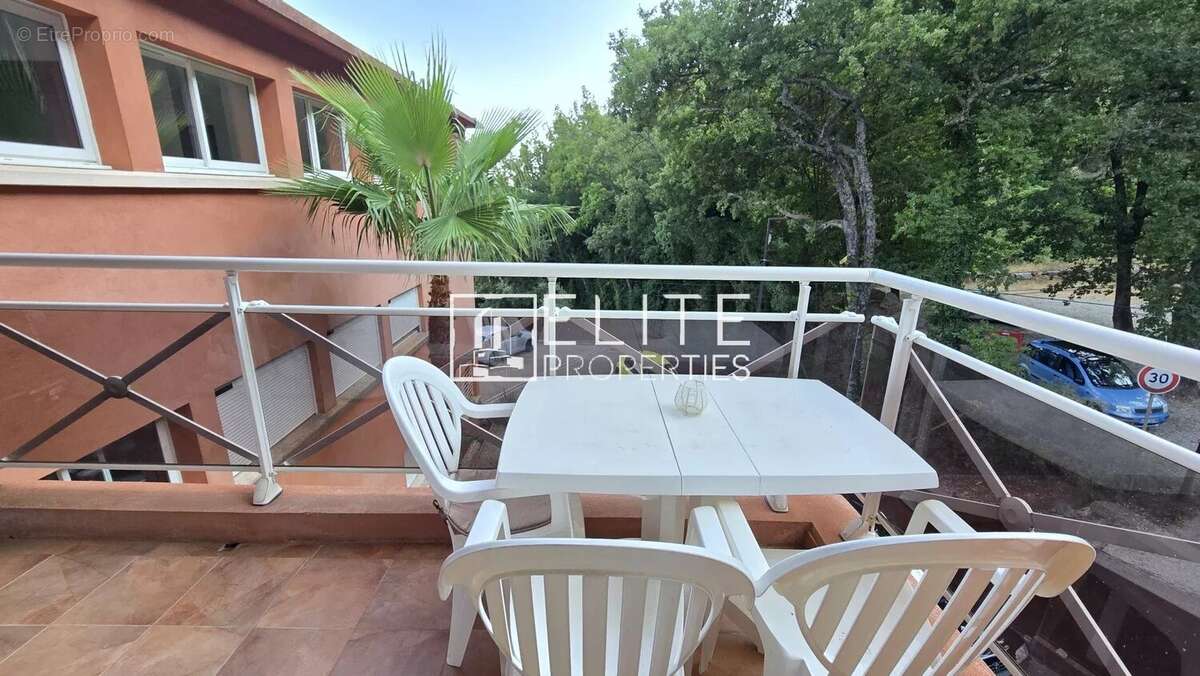 Studio 24m² + terrasse + 2 parkings grasse - photo 4