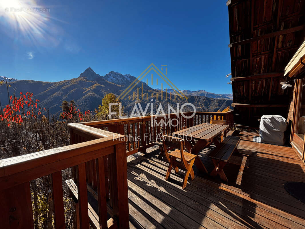 Maison à UVERNET-FOURS