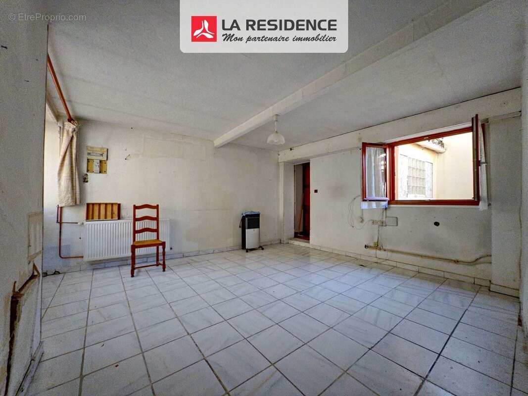 Maison 113 m² à Les Mureaux  - photo 2