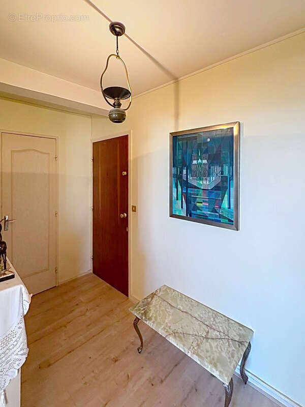 Appartement à CHAVILLE