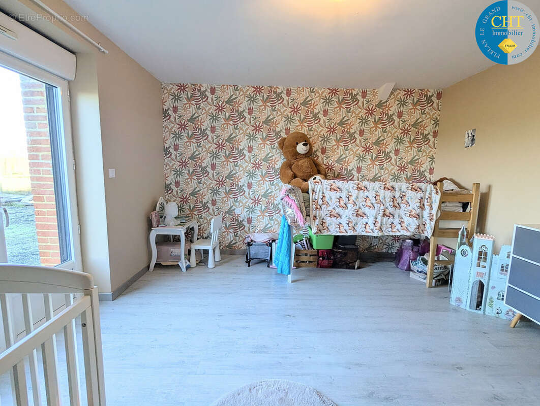 Maison à LES BRULAIS