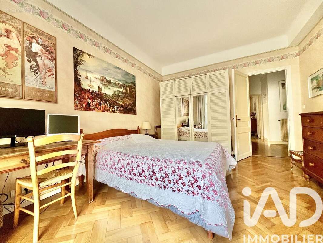 Photo 8 - Appartement à SAINT-RAPHAEL