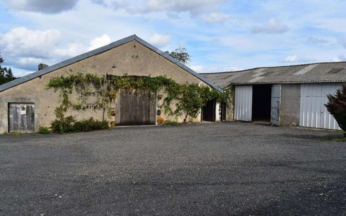 Photo 5 - Maison à ADRIERS