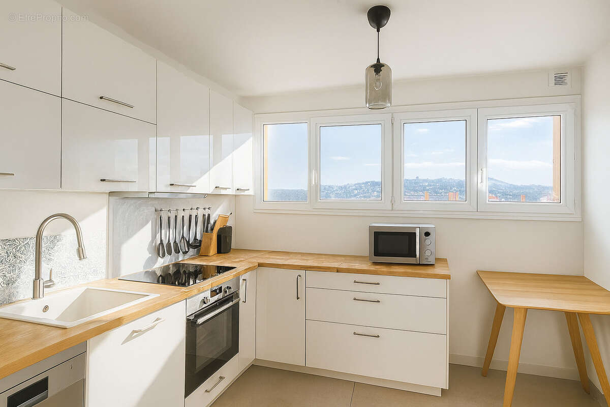 Appartement à SAINT-PRIEST-EN-JAREZ