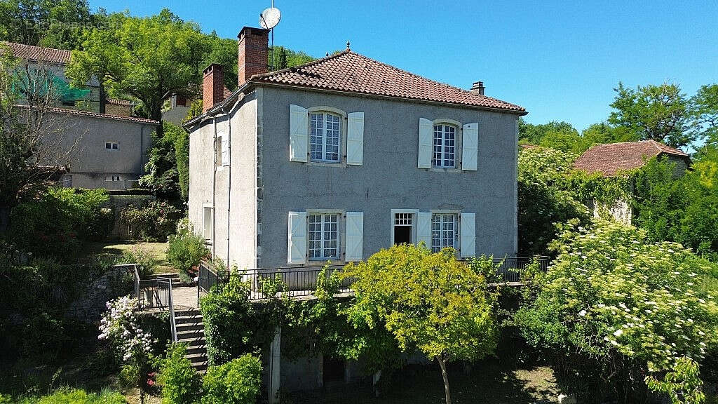 Maison à CAHORS