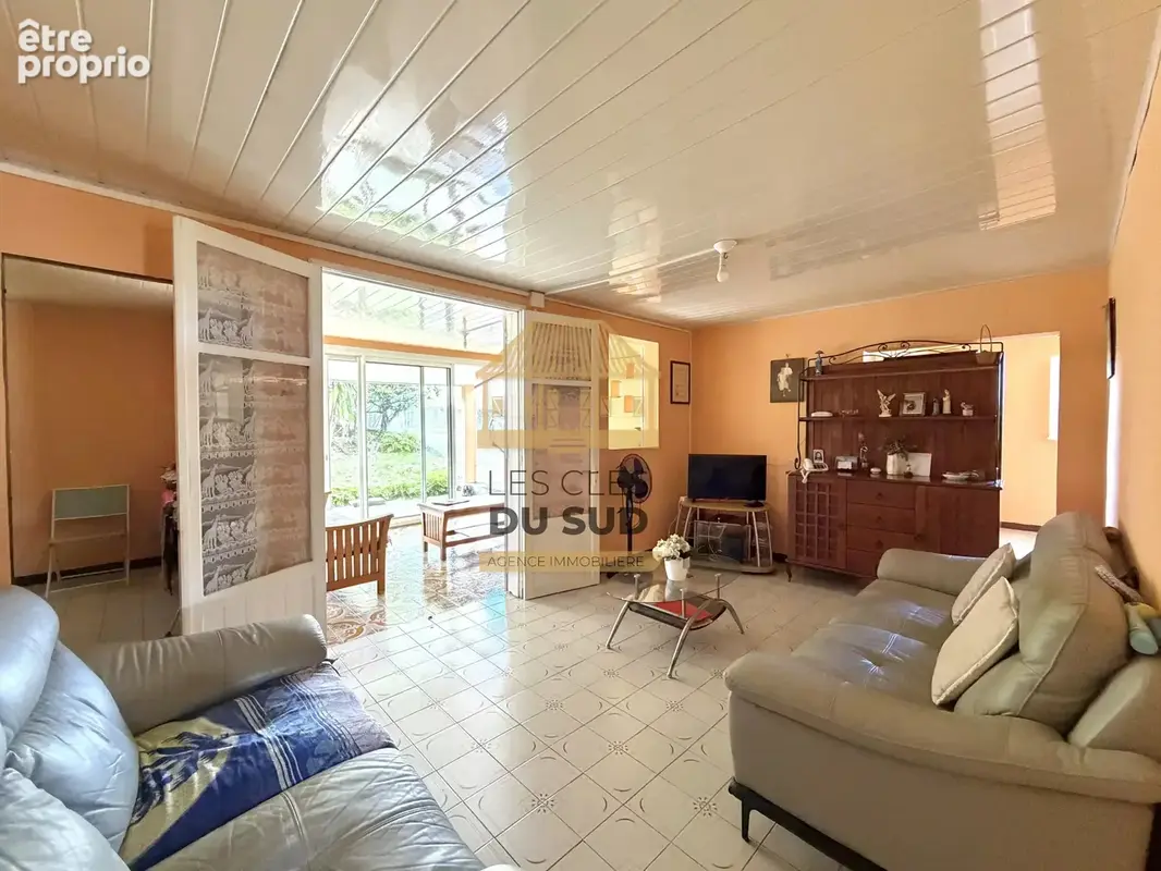 A vendre - maison de type t4 de 101 m² environ - saint joseph - 197 000 € - photo 3