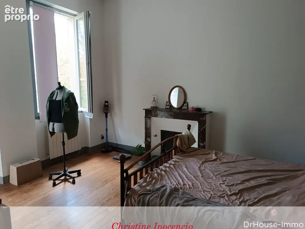 Maison 11 pièces 310 m² à vendre à Mirambeau (17150) - photo 7