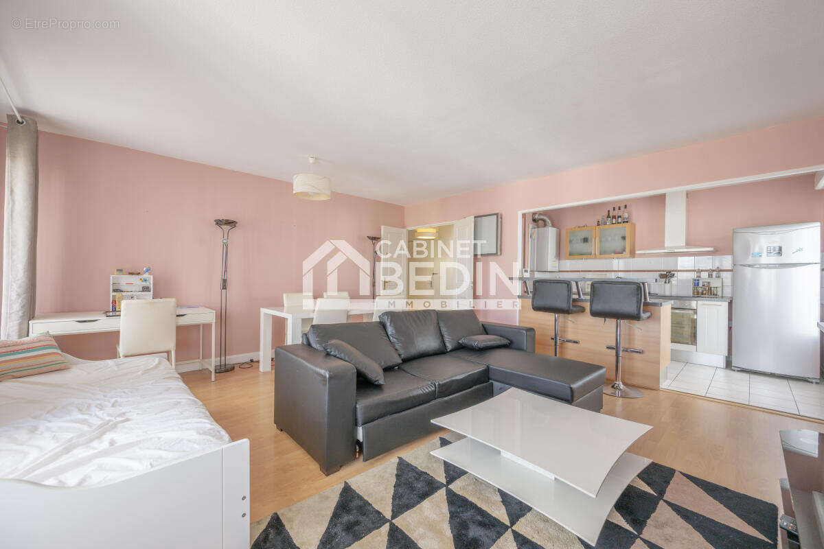 Appartement à BORDEAUX