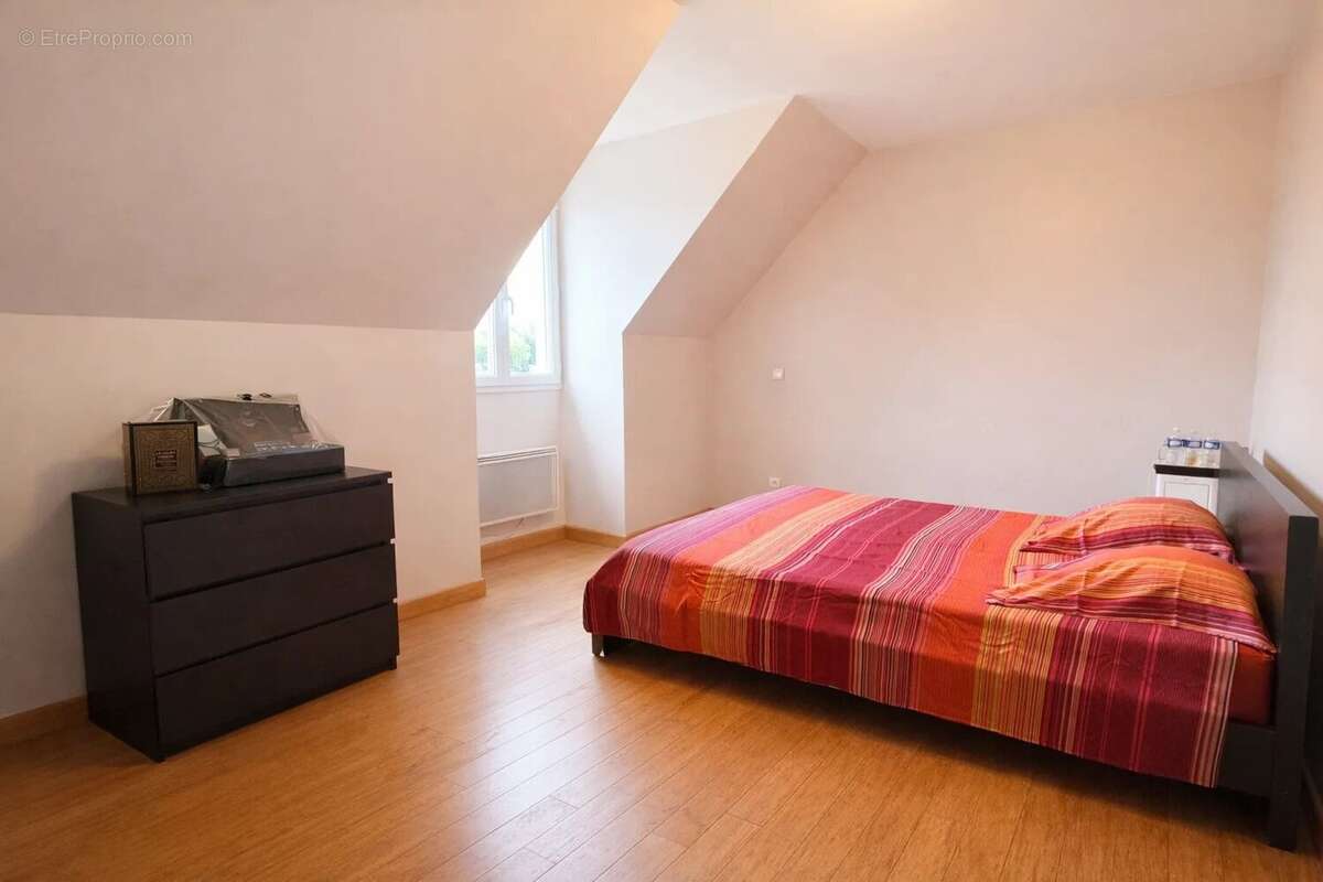 Maison à GRETZ-ARMAINVILLIERS