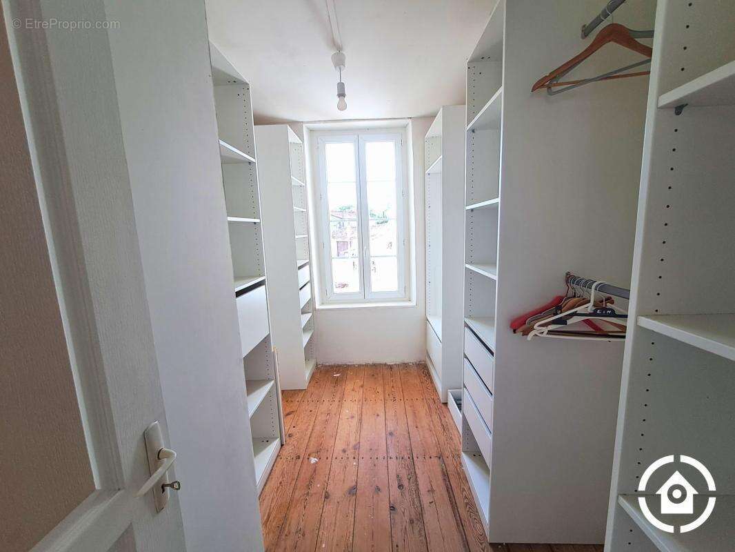 Maison à SAINTE-SEVERE