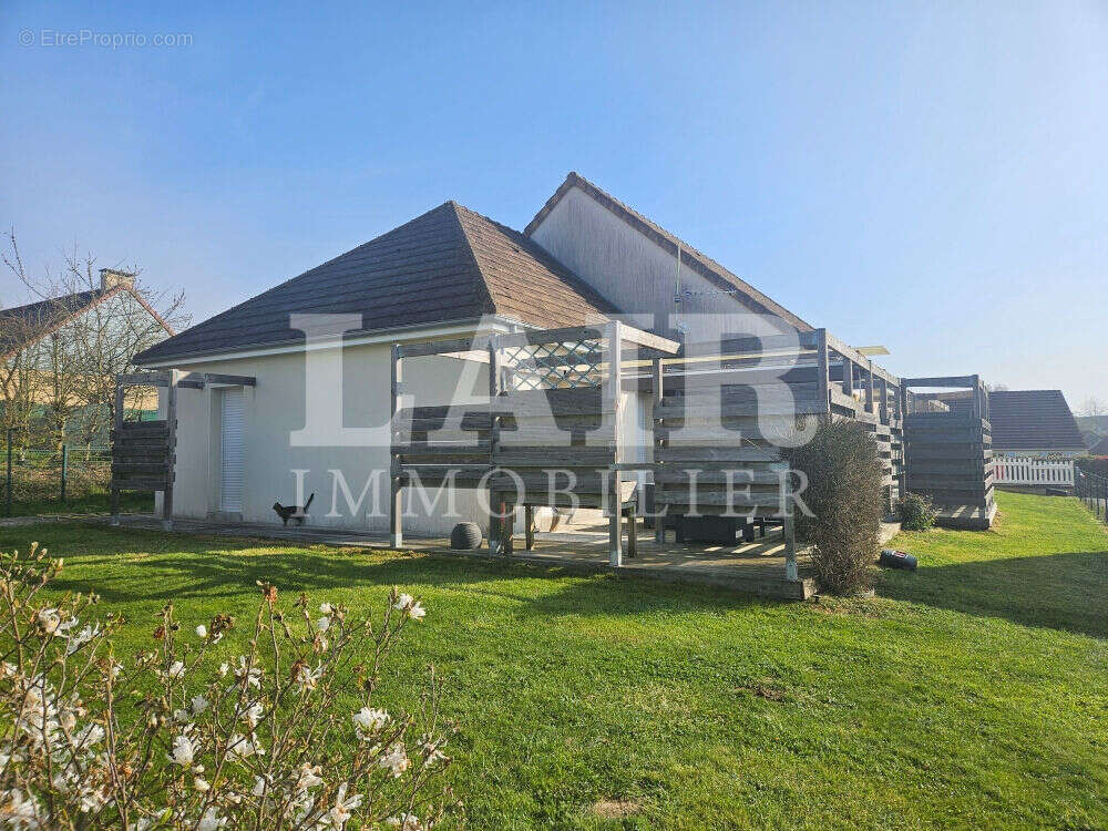 Maison à CONDE-SUR-SARTHE