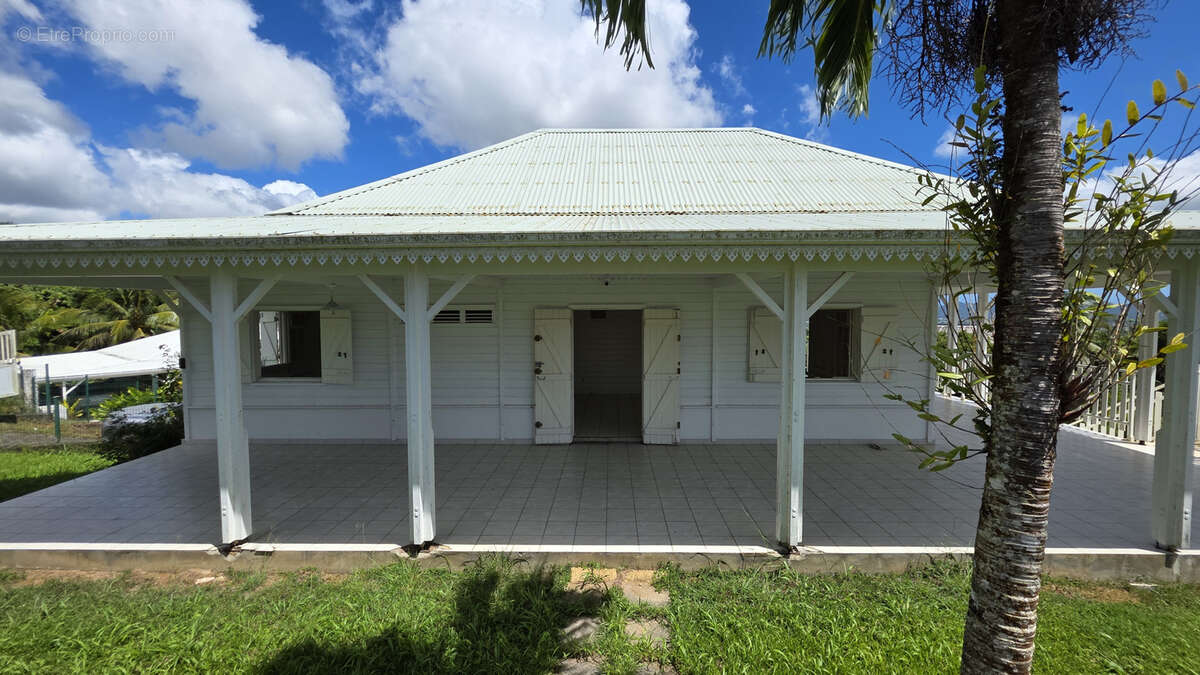 Maison à SAINT-JOSEPH