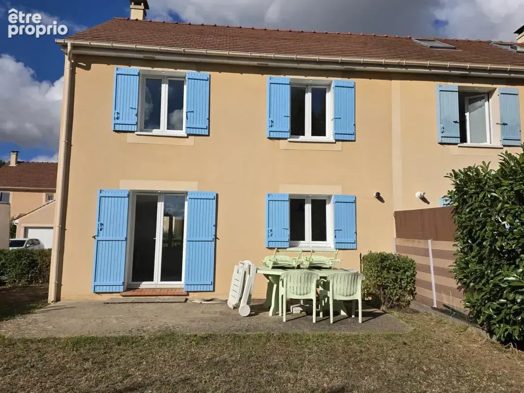 Agréable maison familial, secteur résidentiel - photo 1