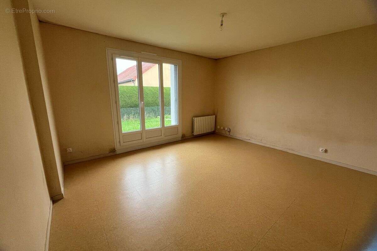 Maison à SAINT-SENOCH