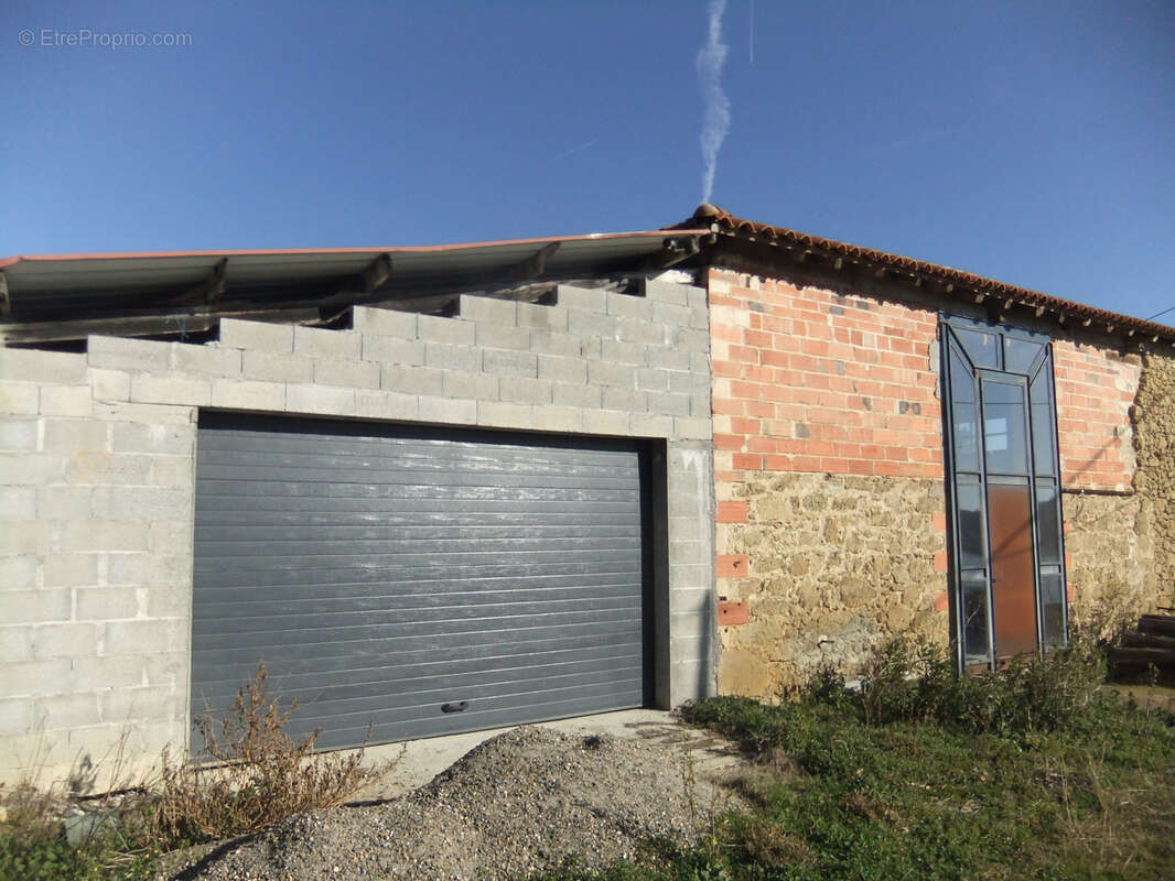 Maison à BEZUES-BAJON