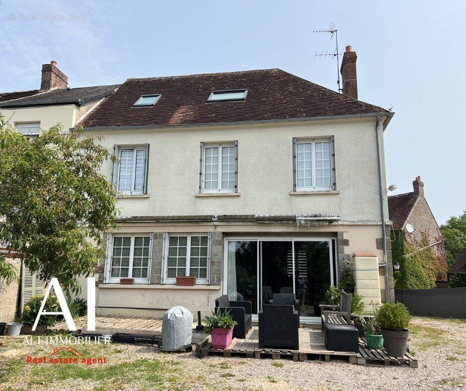 Maison à BRIOUZE