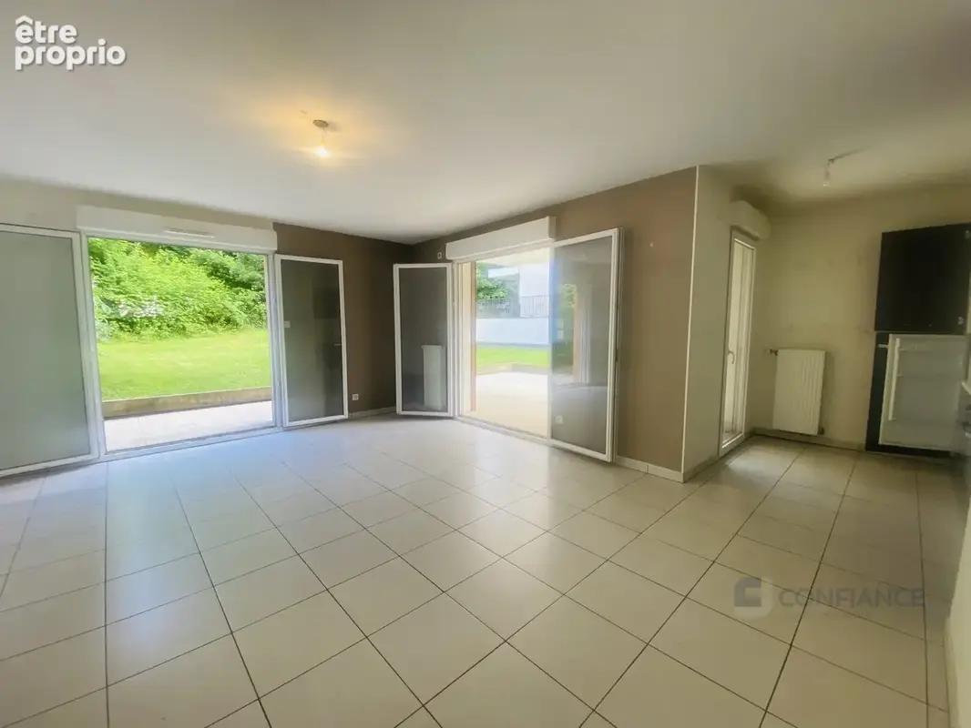 Appartement 84 m² à Lentilly  - photo 2