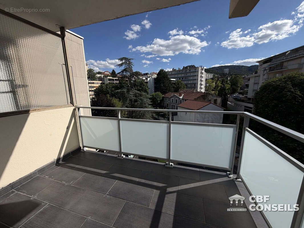 Appartement 52 m² à Chamalieres  - photo 2