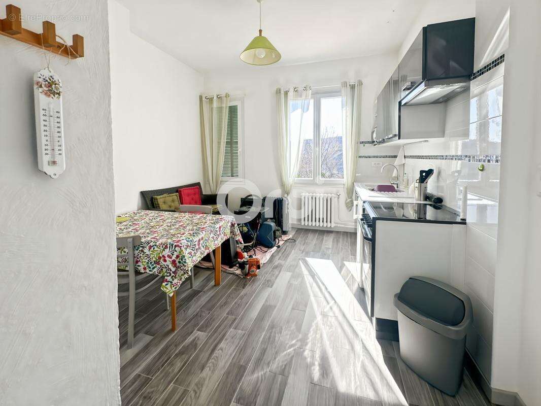 BOUYON Maison 180m² Vue Dégagée Terrain 1.500m² - photo 18