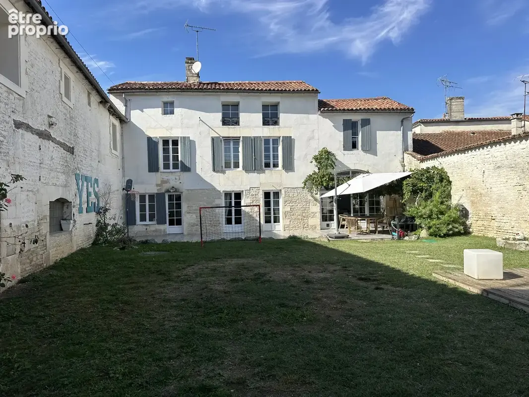 Photo Maison à Houlette au prix de 345 000€
