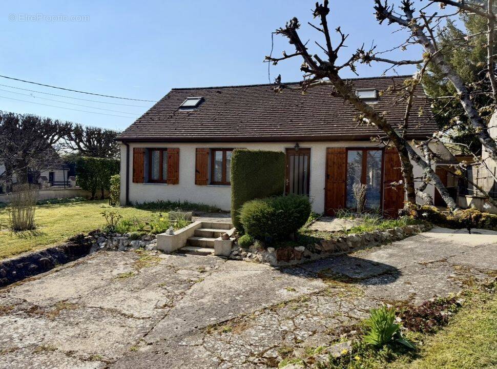 Maison à DONNEMARIE-DONTILLY