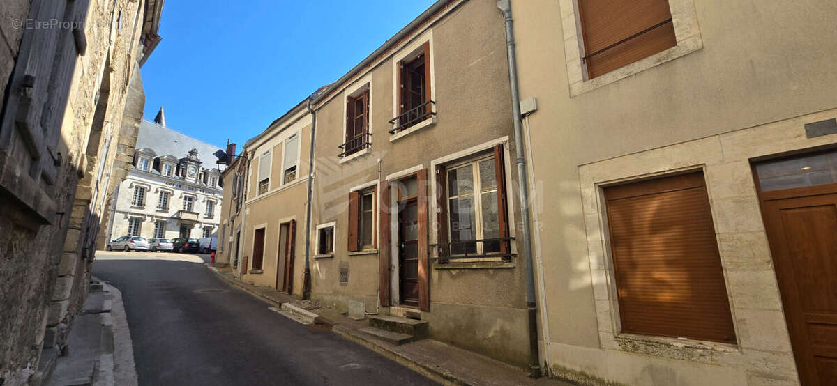 Maison à rénover - Fort potentiel au coeur de Sancerre - photo 17