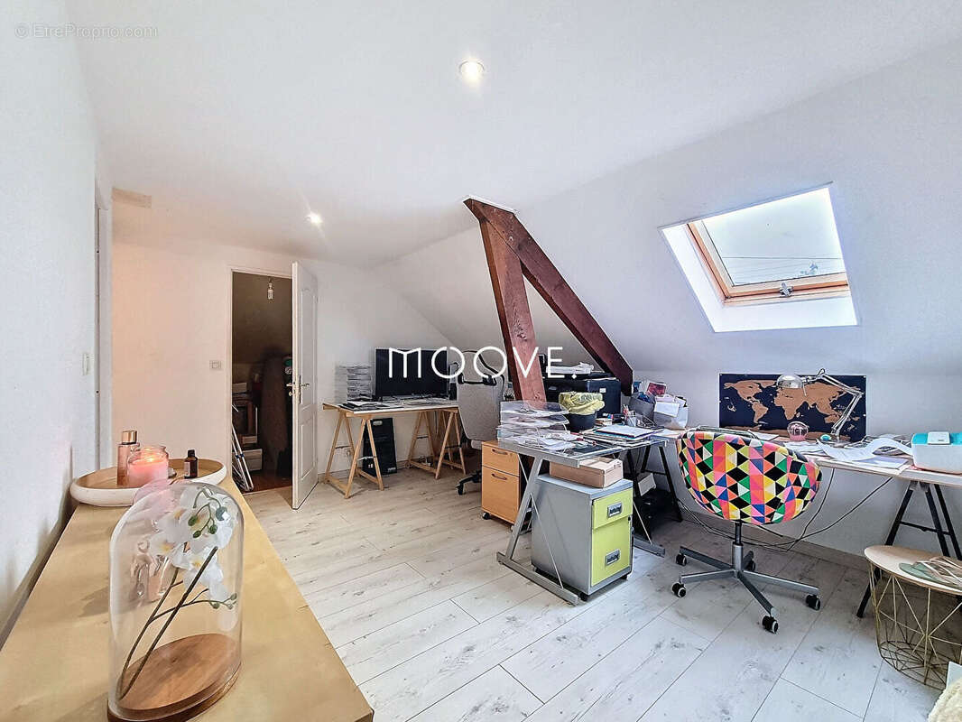 Maison à PETIT-COURONNE