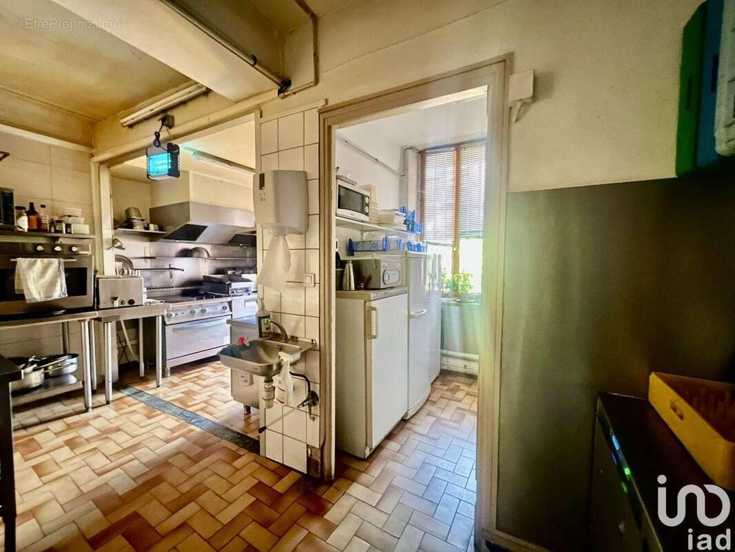 Commerce 105 m² à Nuits-Saint-Georges  - photo 6