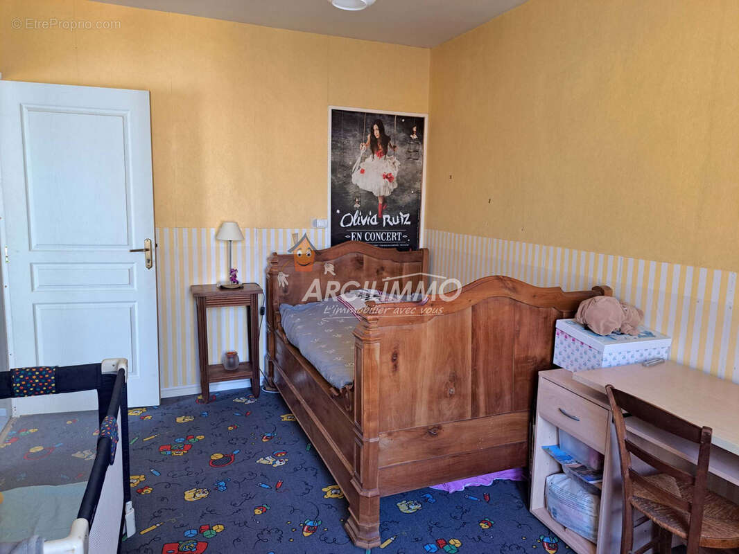 Maison à SAINT-CALAIS