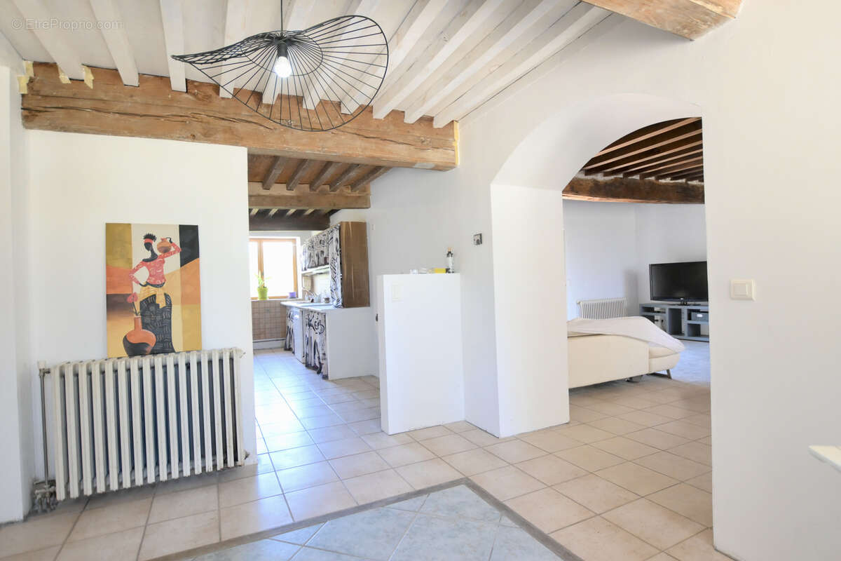 Maison à SAINT-GERMAIN-DES-CHAMPS