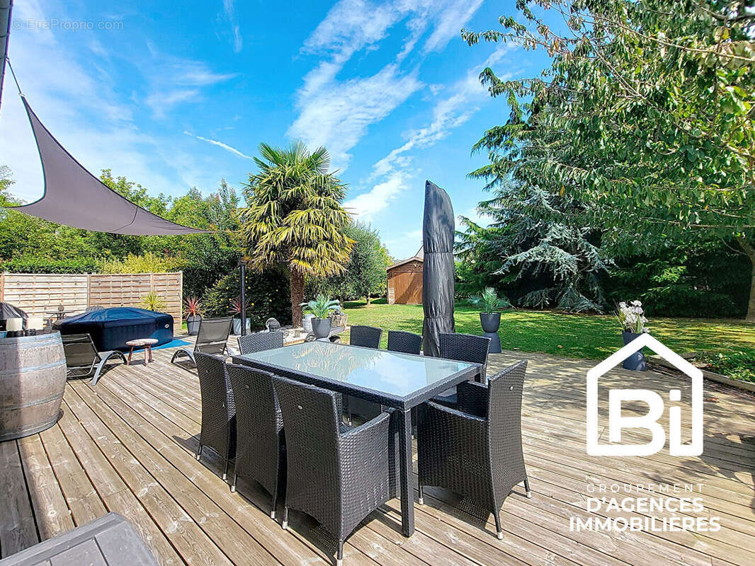 Maison à CRESSERONS