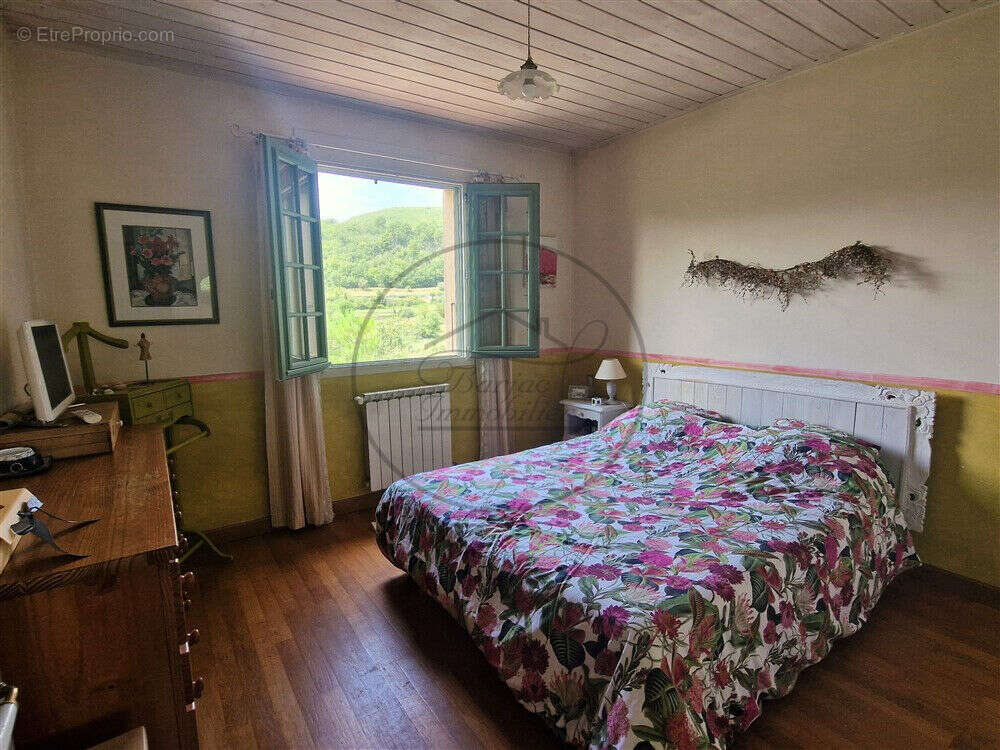 Maison avec piscine dans un environnement privilégié - photo 23