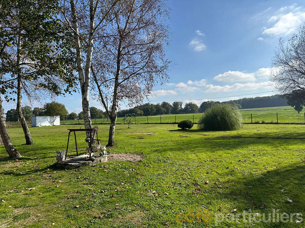 Maison à LE CHATELET