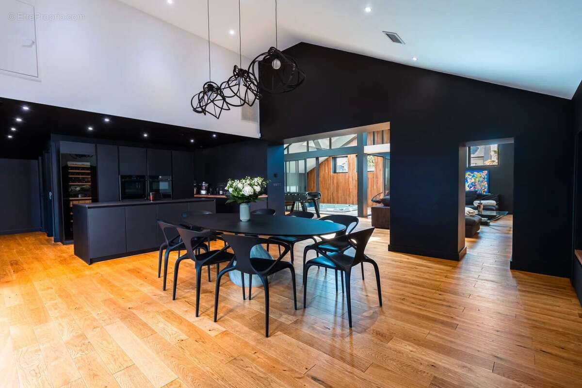 Appartement à BRIVE-LA-GAILLARDE