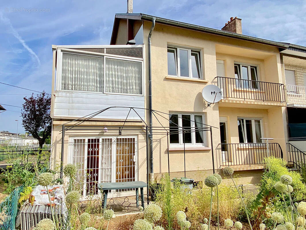 Maison à BOUZONVILLE