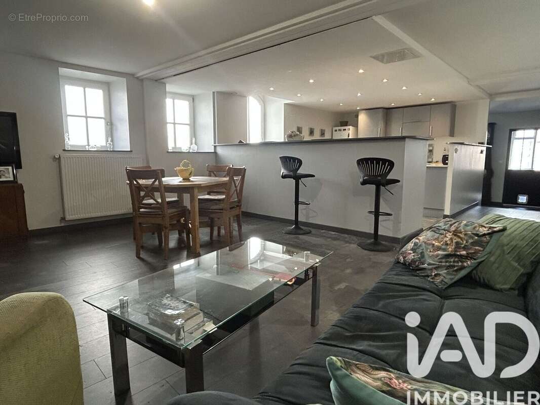 Maison 197 m² à Arudy  - photo 2