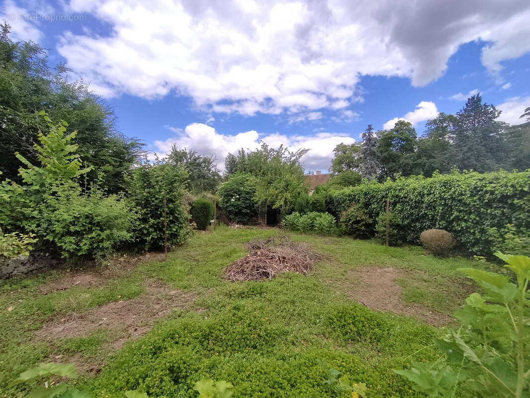 Appartement à CHATEAUMEILLANT