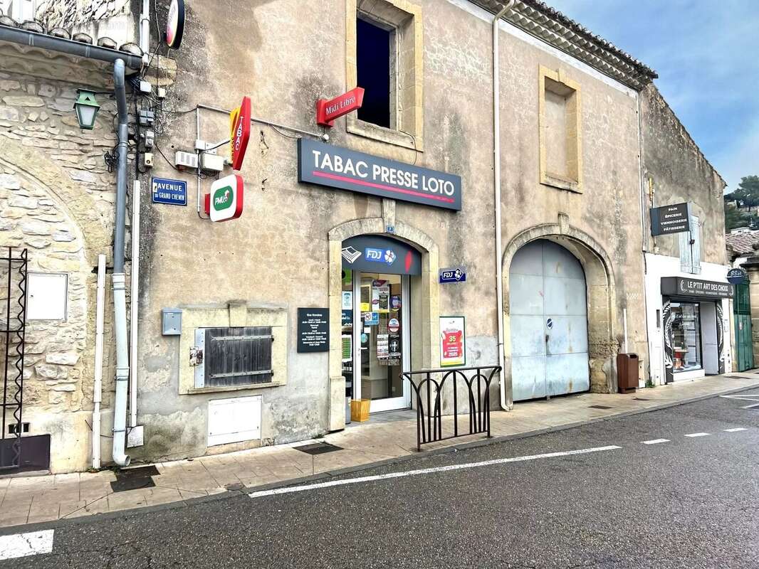 Commerce à NAGES-ET-SOLORGUES