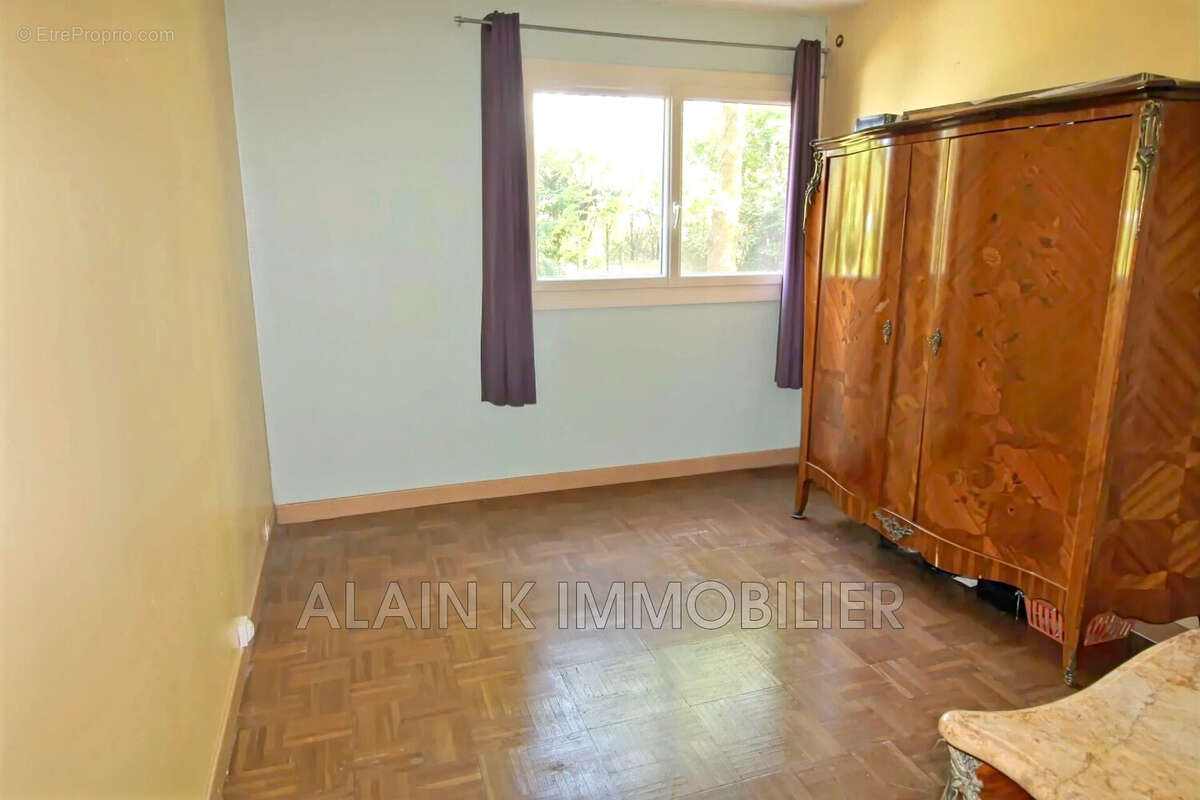 Appartement à CHAVILLE