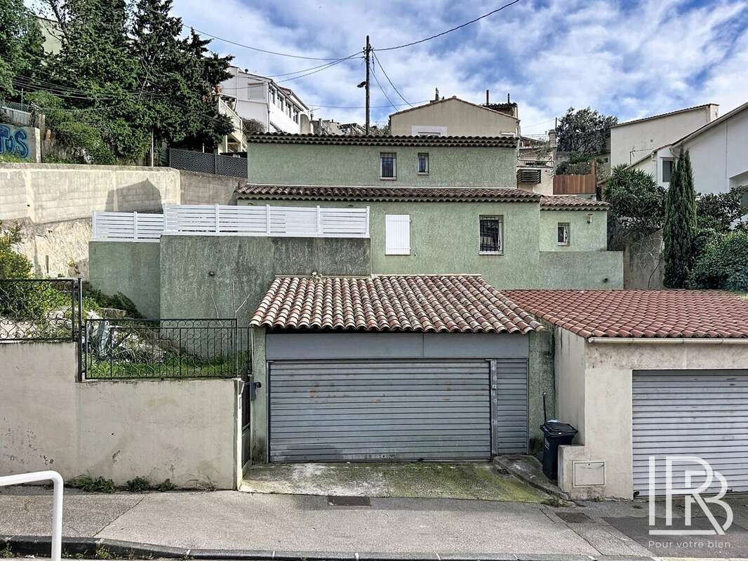 Maison à MARSEILLE-7E