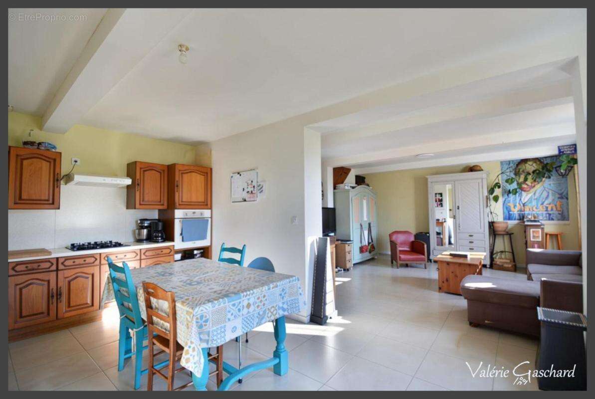 Immeuble à vendre Proche de COUTRAS (33) - photo 10