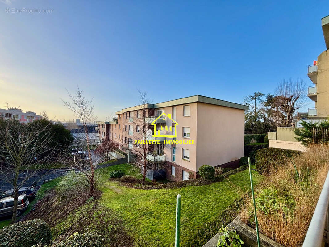 Appartement 69 m² à Le Havre  - photo 2