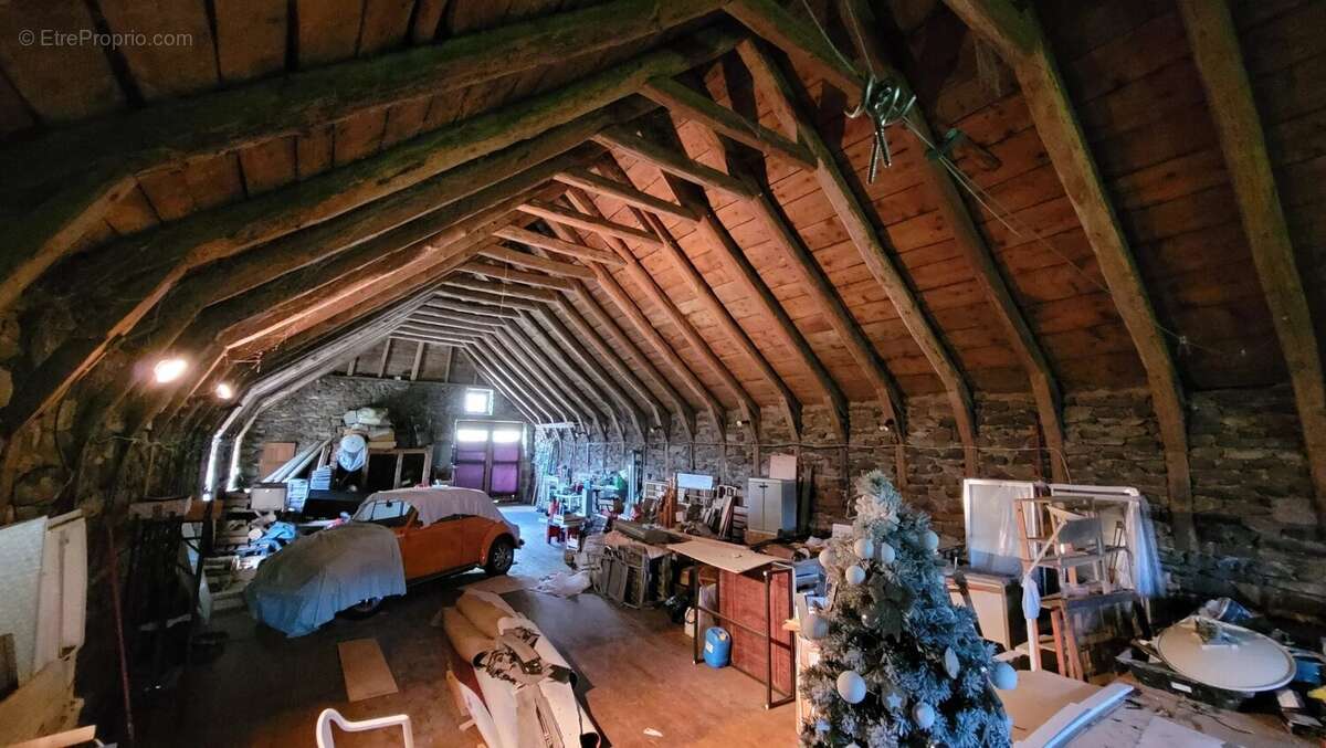 Maison à LA ROCHETTE