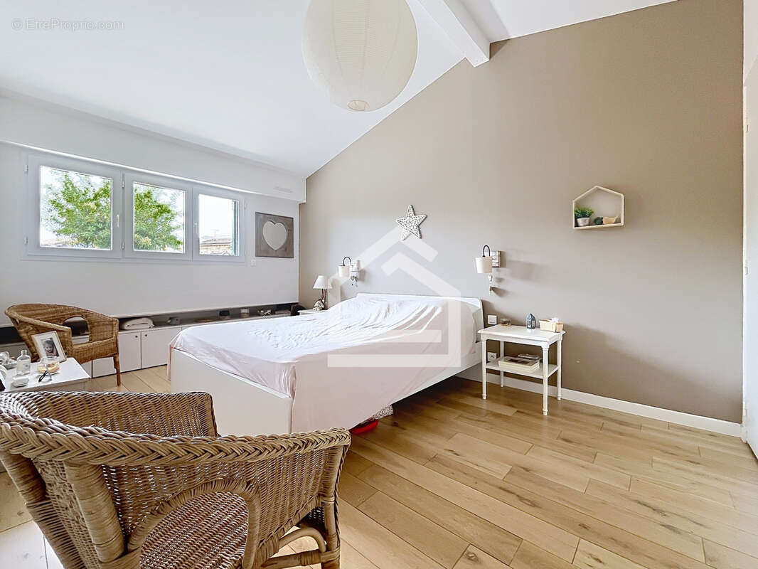 Bordeaux Parc Bordelais maison familiale 183m2 8 pièces - photo 11