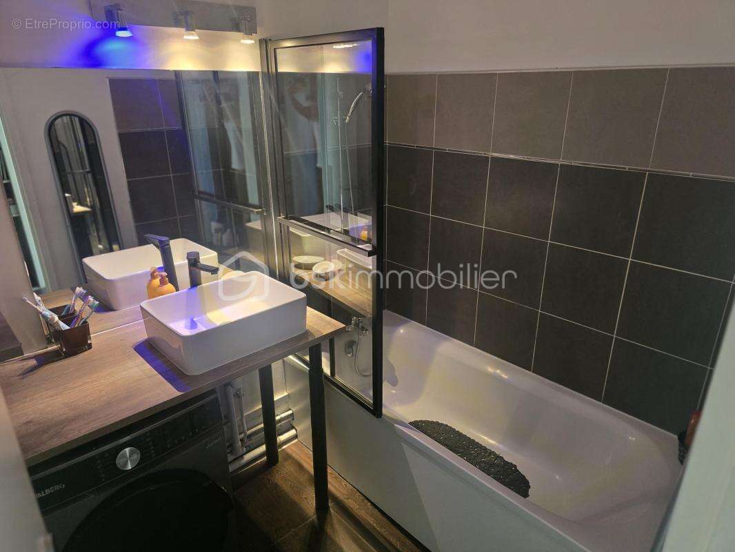 Appartement à JARRIE