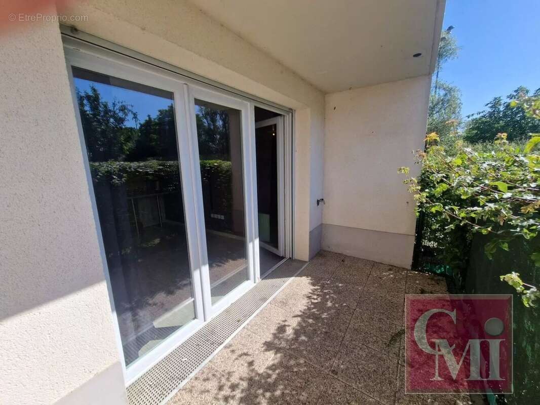 Appartement à EGLY