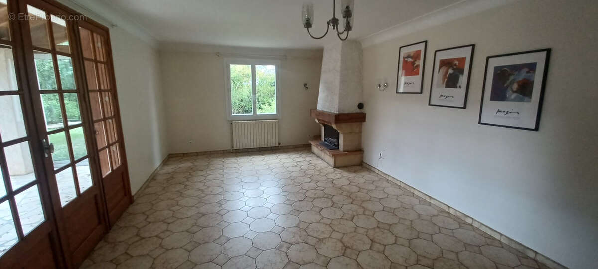 Maison de plain pied . - photo 3