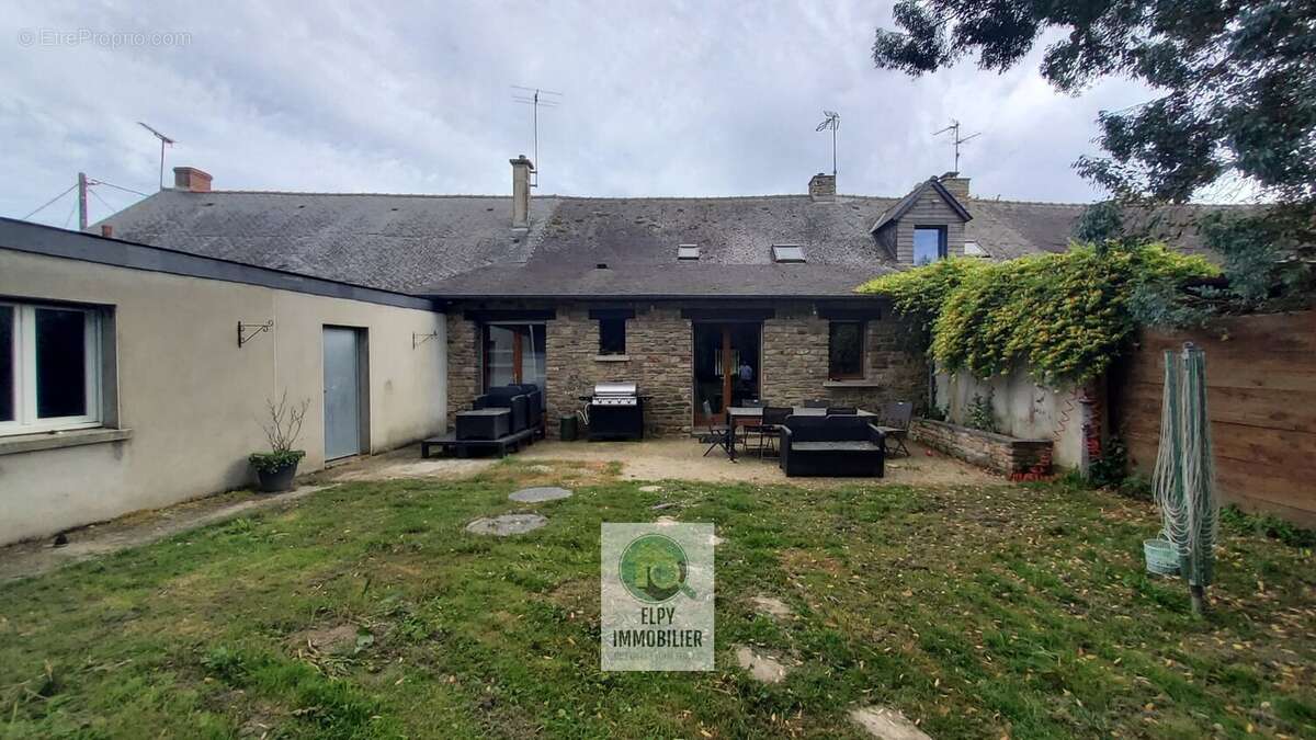 Maison à LA DOMINELAIS