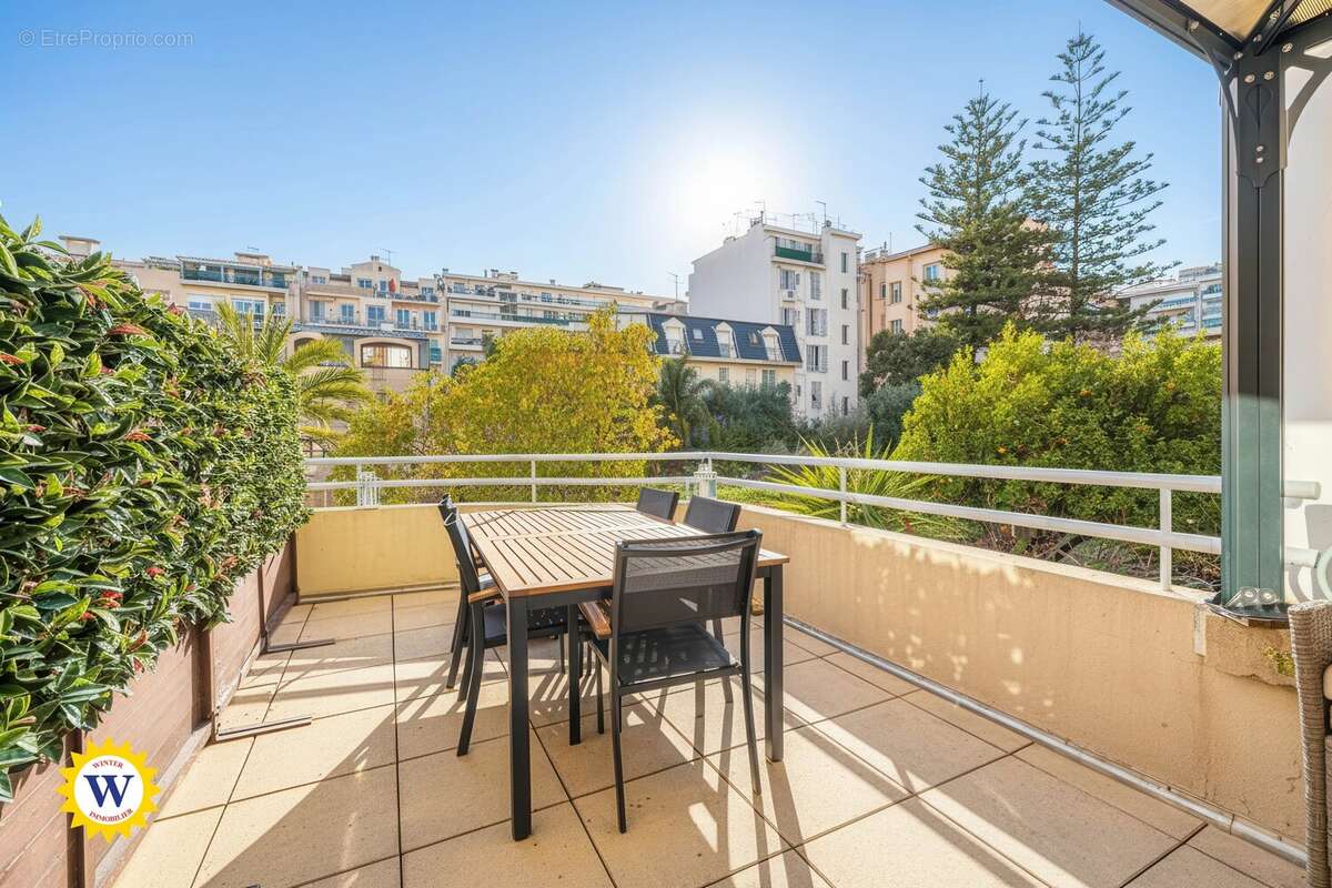 Appartement à NICE