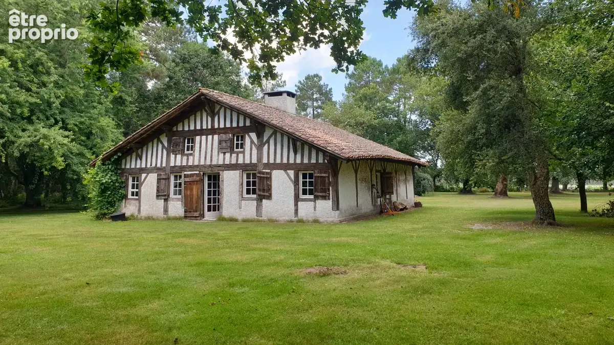 Maison à MEZOS